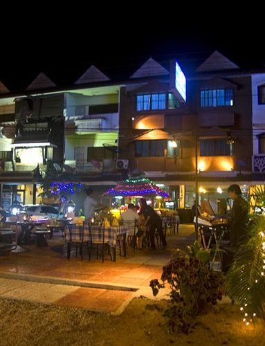 Khaolak Traveller Lodge Khao Lak Exterior photo