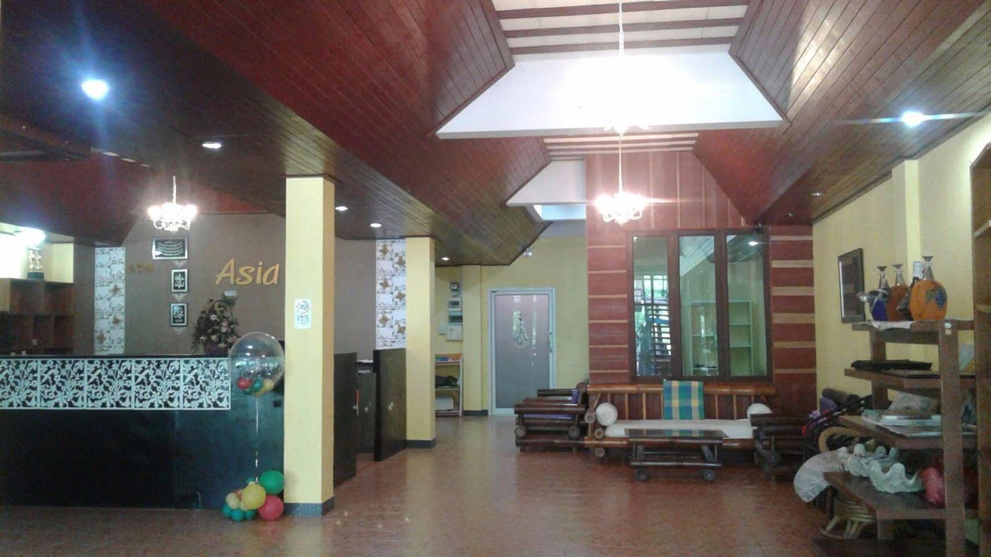Khaolak Traveller Lodge Khao Lak Exterior photo